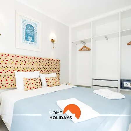 #098 Casa Antonieta 3 By Holidays Apartament *