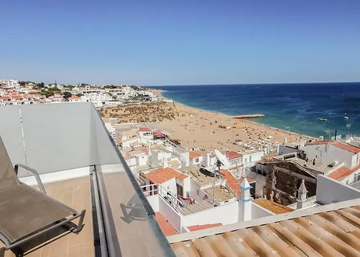 #098 Casa Antonieta 3 By Holidays